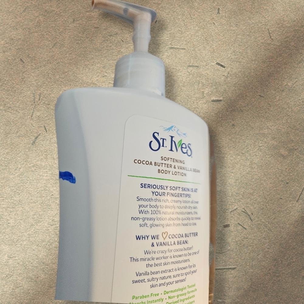 St Ives body lotion - Picture 3 of 3